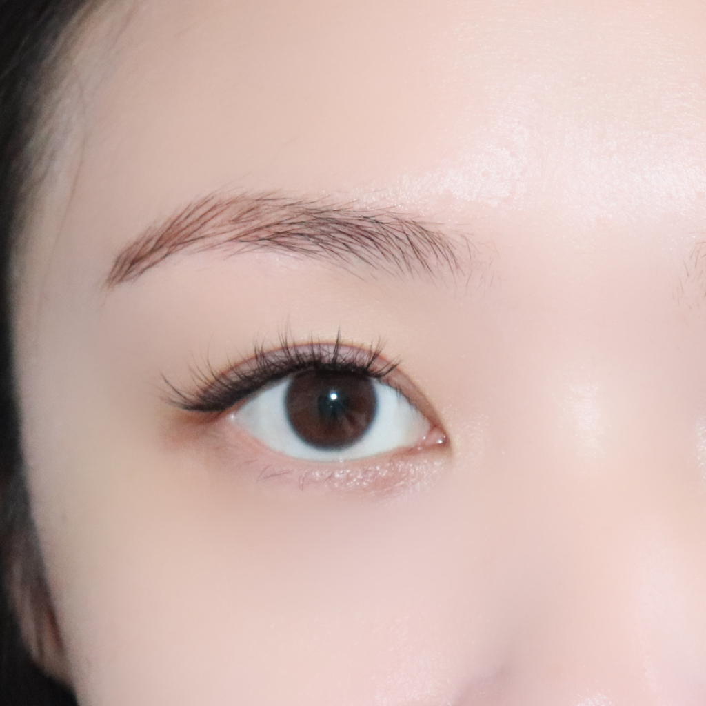 Missy Lash Natural style preglued press on lashes